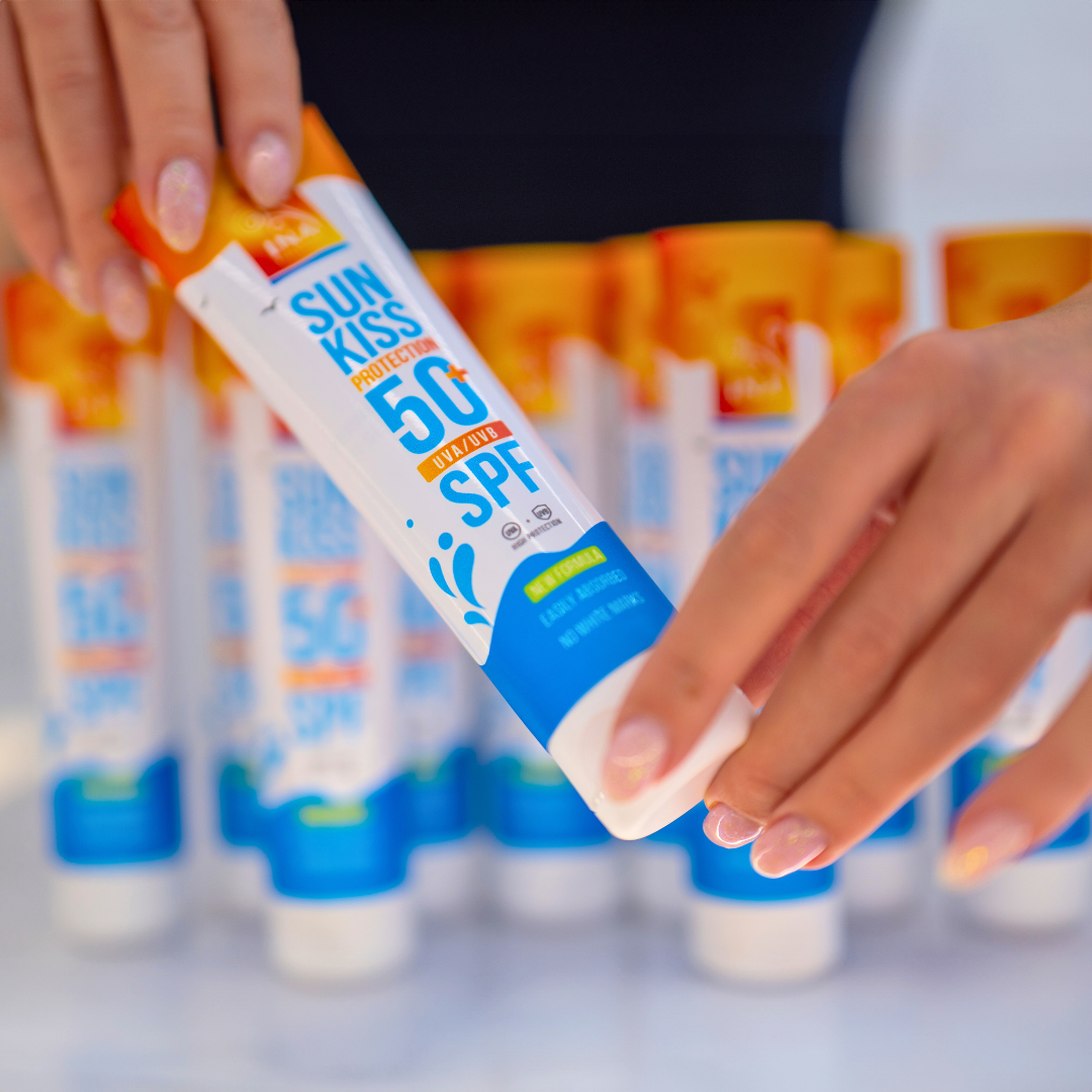 Paketë familjare për Mbrojtje nga Dielli - 2+1 Krem Dielli Natyral për Fytyrë dhe Trup SPF 50+ me Bredh të Bardhë Organik