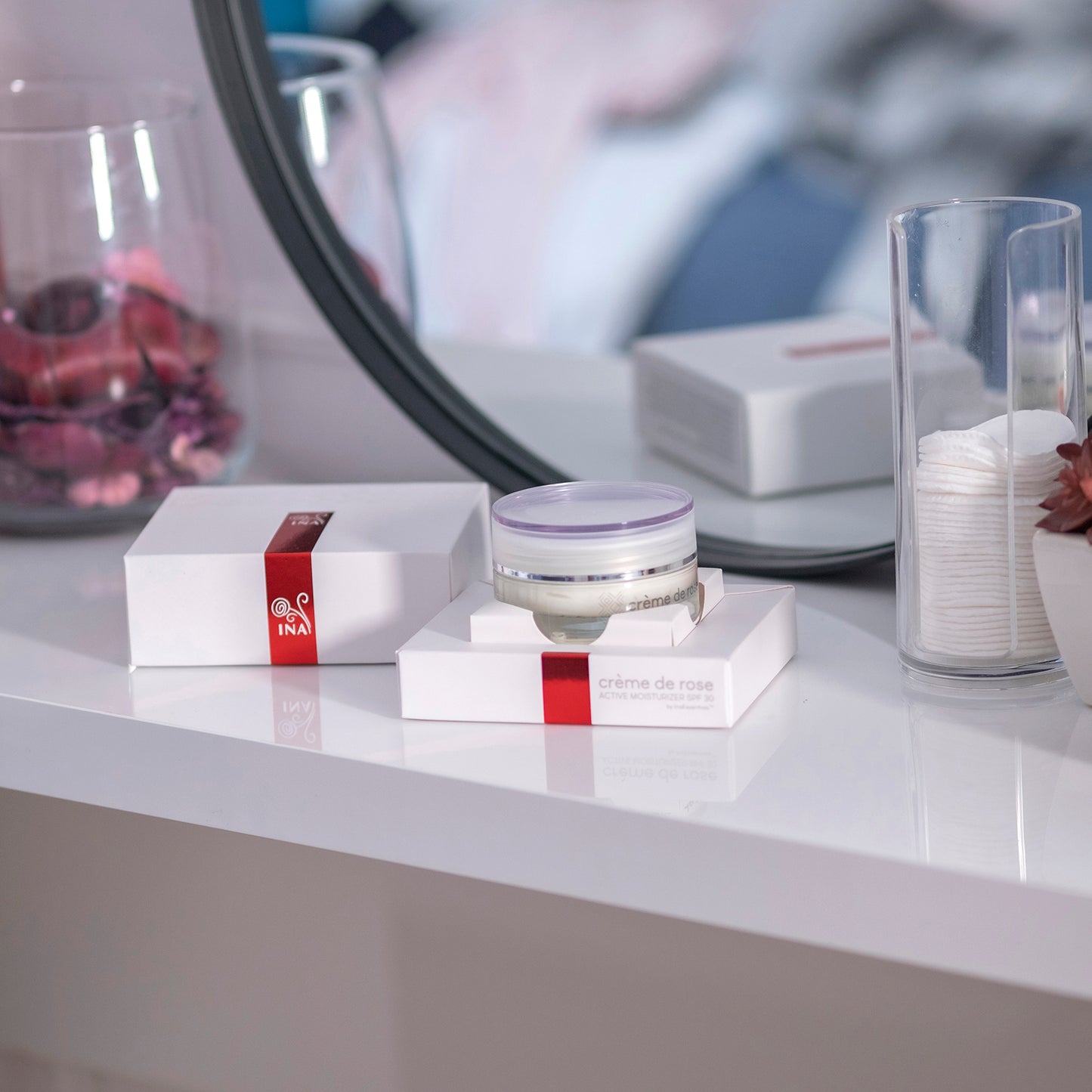 Crème de rose - Hidratues aktiv me SPF30 - shumë i pasuruar me Vaj Esencial Organik Trëndafili